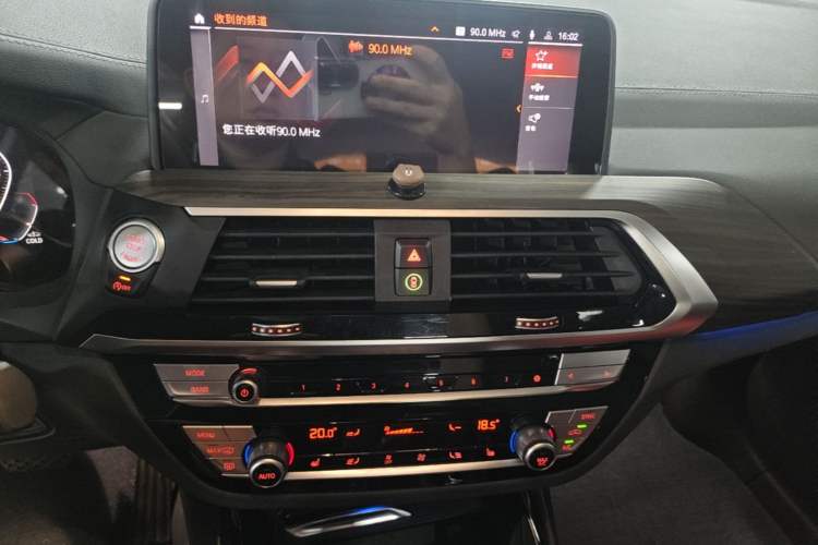 Used BMW X3 2021 xDrive30i Luxury Model with M Sport Package Audio And AC Panel