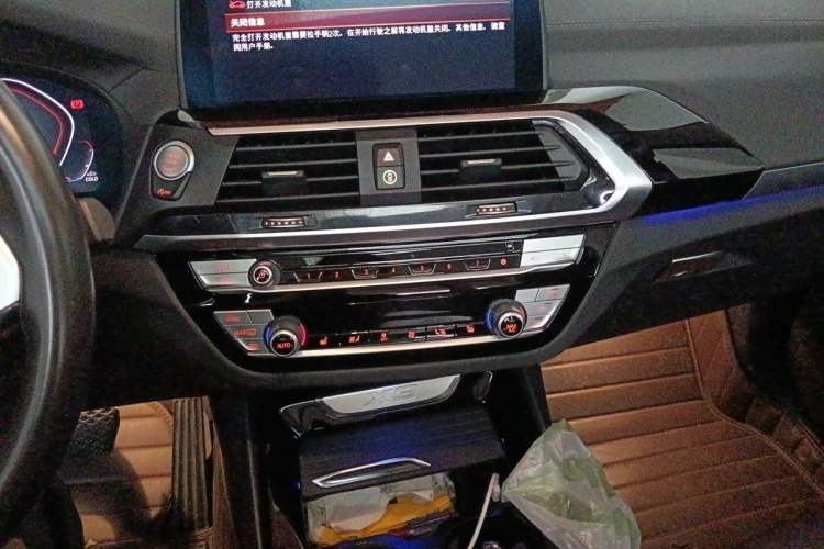 Used BMW X3 2021 xDrive25i M Sport Package Audio And AC Panel