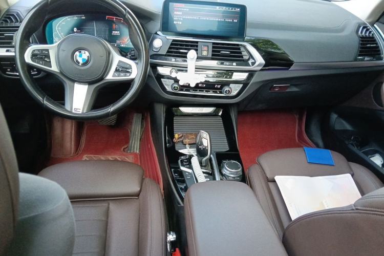 Used BMW X3 2021 xDrive25i M Sport Package Center Console