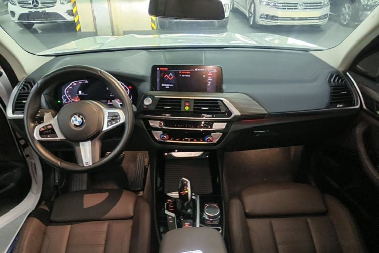 Used BMW X3 2021 Facelift xDrive28i M Sport Package Center Console