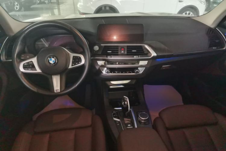Used BMW X3 2021 xDrive25i Luxury Package Center Console