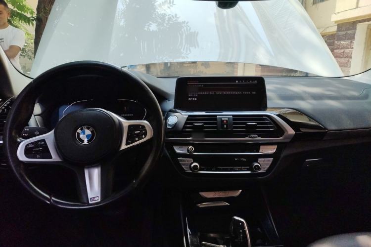 Used BMW X3 2021 xDrive25i M Sport Package Center Console