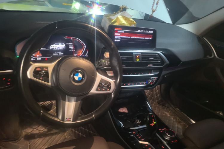 Used BMW X3 2021 Restyled xDrive25i M Sport Package Center Console