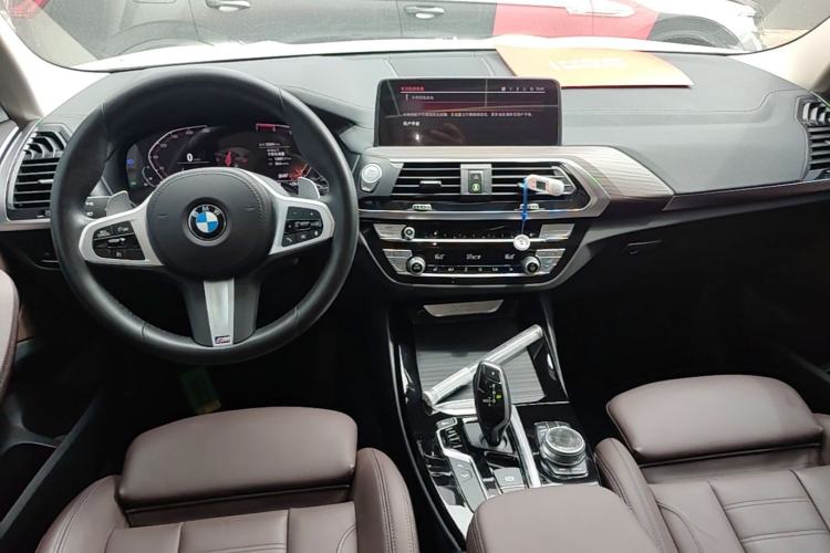 Used BMW X3 2021 Facelift xDrive28i M Sport Package Center Console