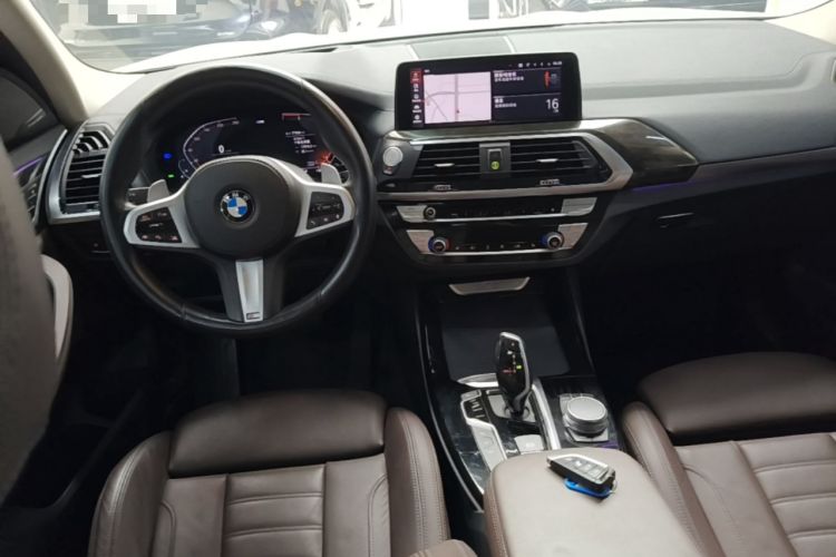 Used BMW X3 2021 xDrive30i Luxury Model with M Sport Package Center Console
