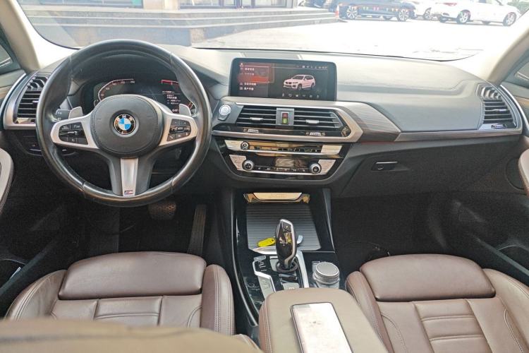 Used BMW X3 2021 xDrive28i M Sport Package Center Console
