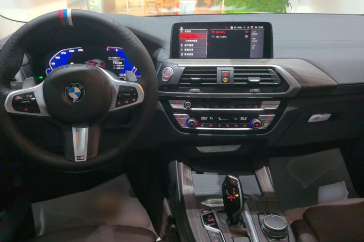 Used BMW X3 2021 Facelift xDrive28i M Sport Package Center Console