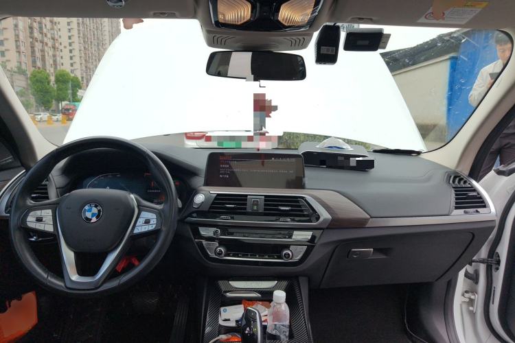 Used BMW X3 2021 Facelift xDrive28i Luxury Package Center Console