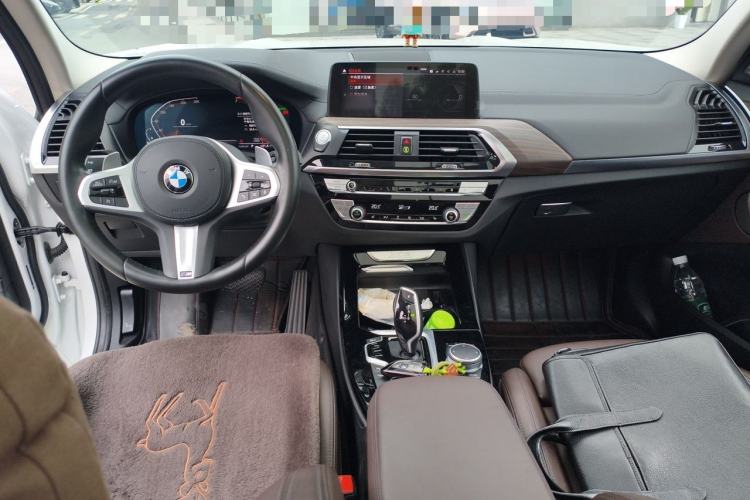Used BMW X3 2021 xDrive28i M Sport Package Center Console