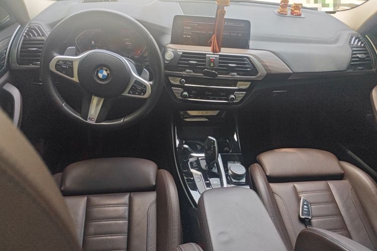 Used BMW X3 2021 xDrive28i M Sport Package Center Console