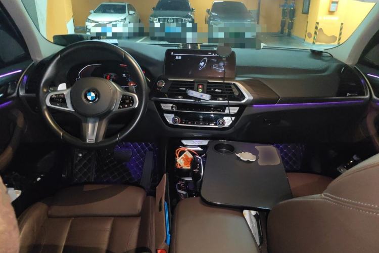 Used BMW X3 2021 xDrive28i M Sport Package Center Console