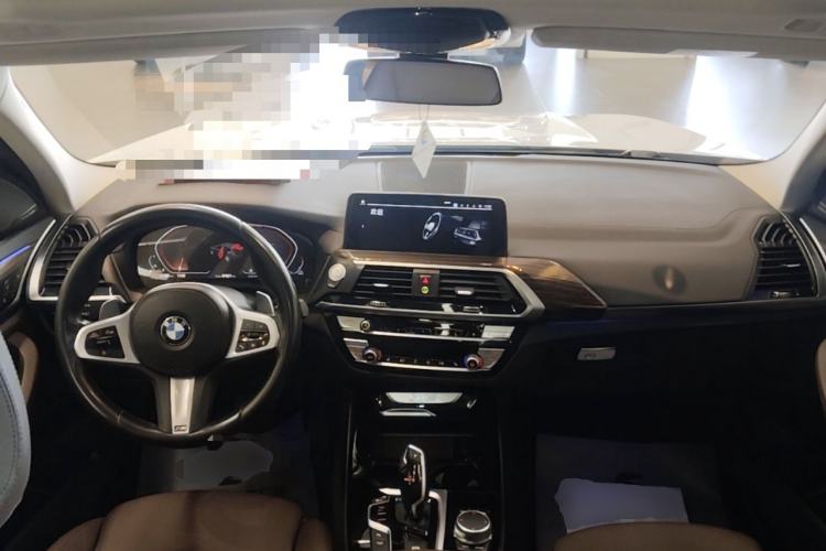 Used BMW X3 2021 xDrive28i M Sport Package Center Console