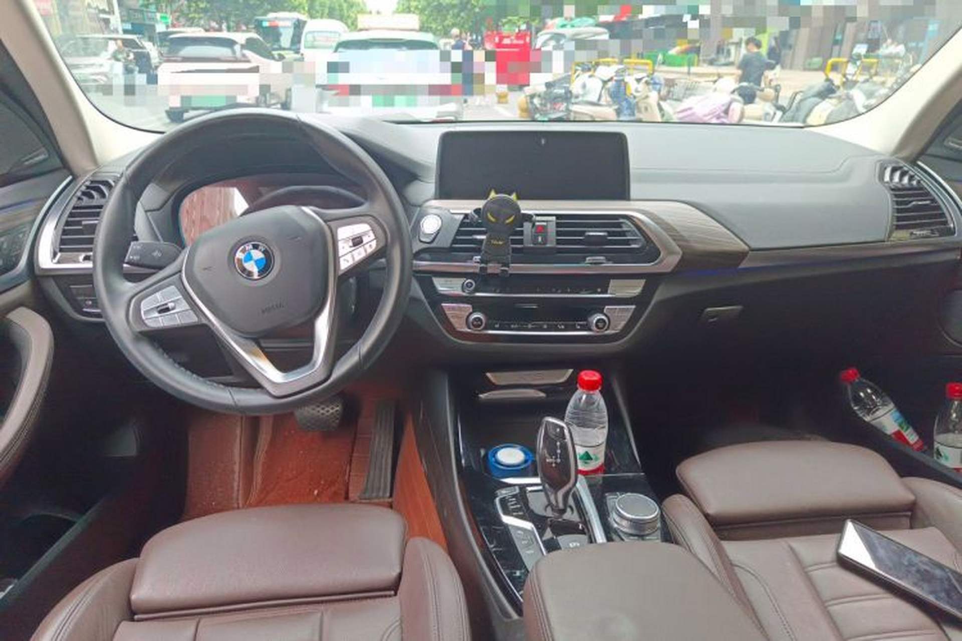 Used BMW X3 2021 Facelift xDrive28i Luxury Package Center Console