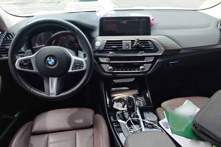 Used BMW X3 2021 Facelift xDrive28i M Sport Package Center Console