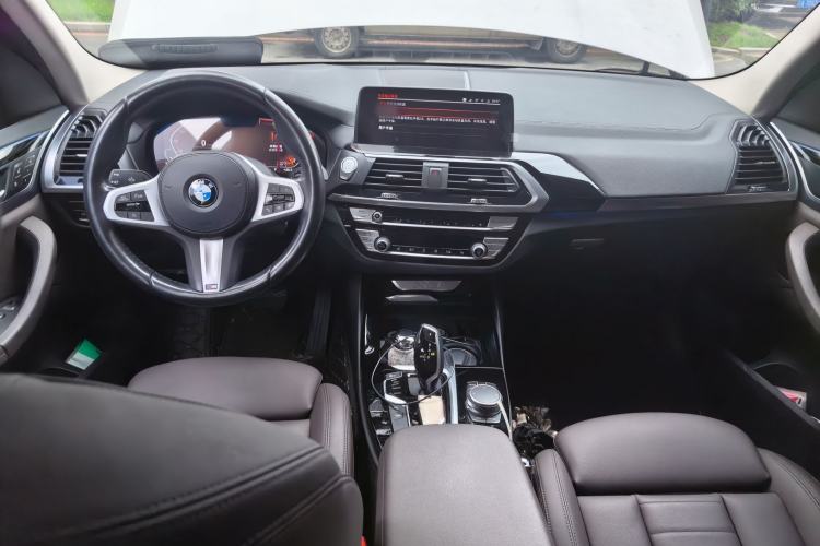 Used BMW X3 2021 xDrive25i M Sport Package Center Console