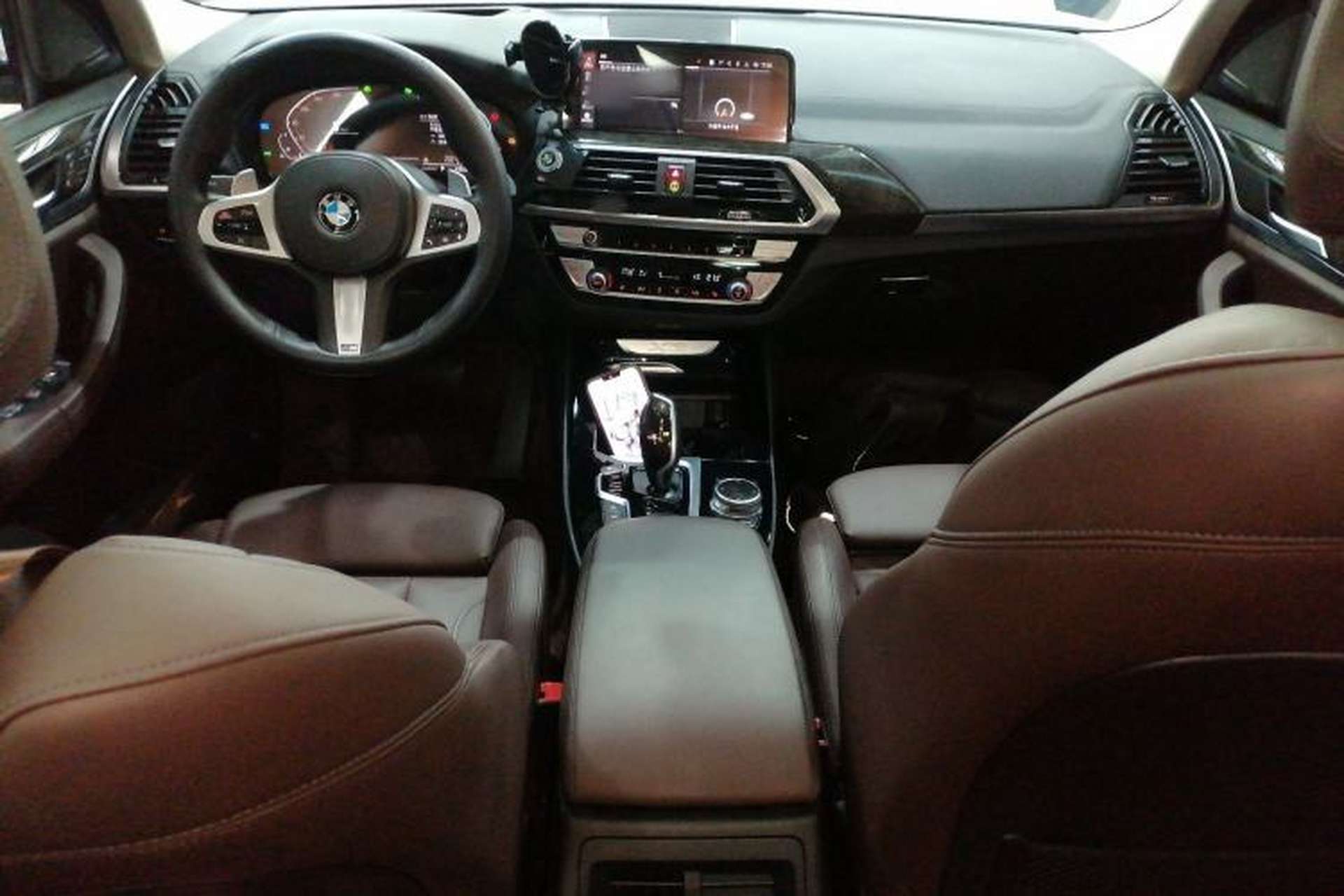 Used BMW X3 2021 Restyled xDrive30i Leading Edition M Sport Package Center Console