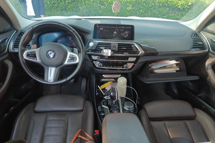 Used BMW X3 2021 xDrive30i Luxury Model with M Sport Package Center Console