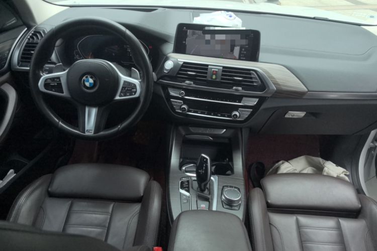 Used BMW X3 2021 xDrive28i M Sport Package Center Console