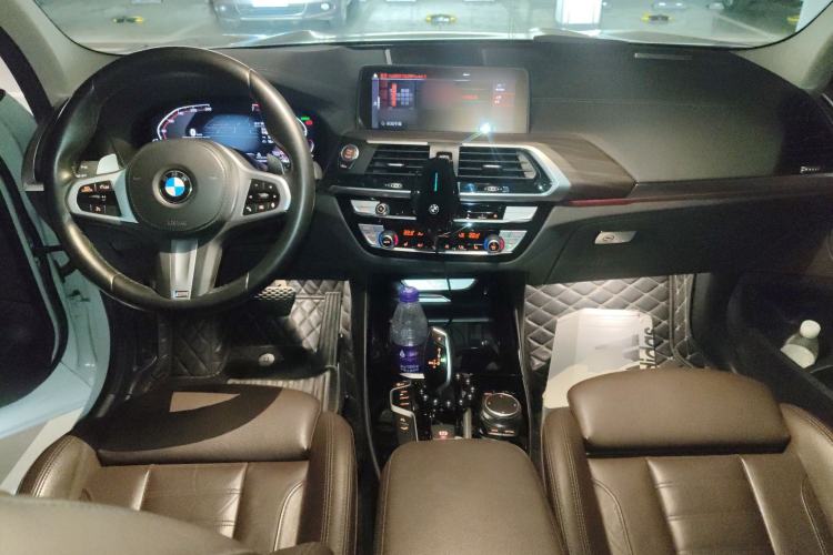 Used BMW X3 2021 xDrive28i M Sport Package Center Console