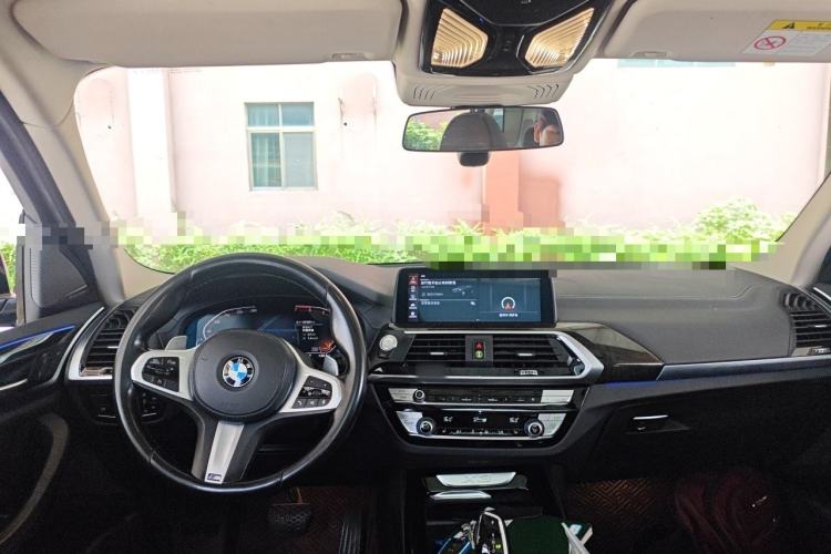 Used BMW X3 2021 xDrive28i M Sport Package Center Console