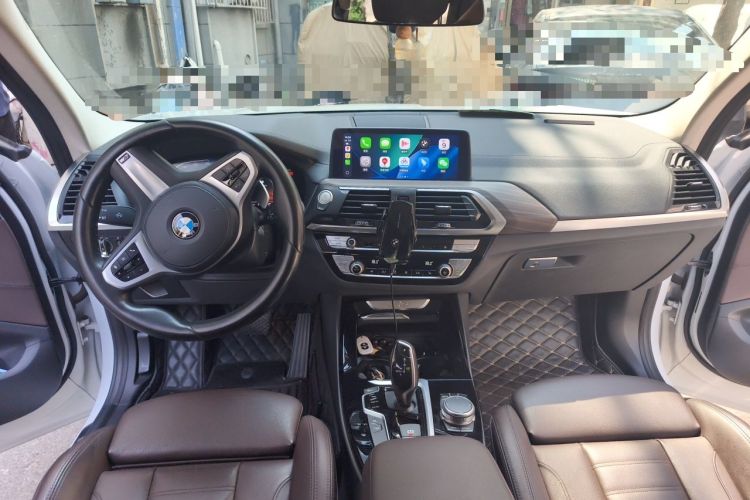 Used BMW X3 2021 xDrive28i M Sport Package Center Console
