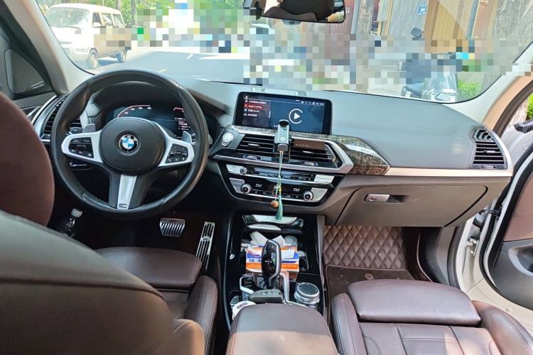 Used BMW X3 2021 xDrive30i Luxury Model with M Sport Package Center Console