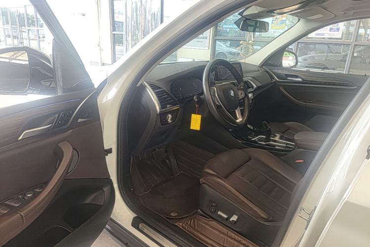 Used BMW X3 2021 xDrive28i Luxury Package Driver Seat