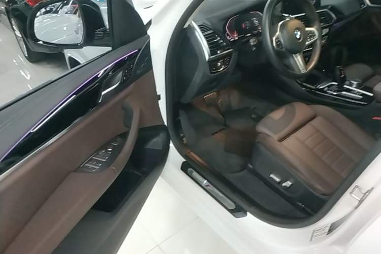 Used BMW X3 2021 xDrive28i M Sport Package Driver Seat