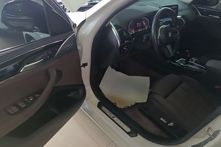 Used BMW X3 2021 xDrive25i M Sport Package Driver Seat