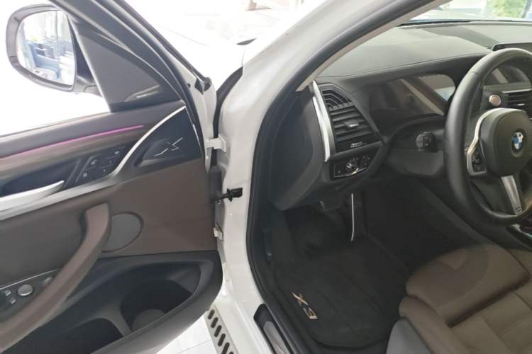 Used BMW X3 2021 xDrive28i M Sport Package Driver Seat