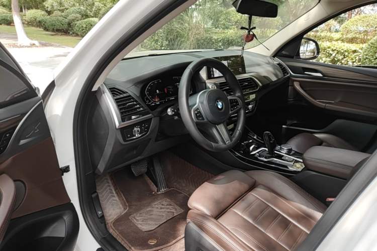 Used BMW X3 2021 xDrive30i Luxury Model with M Sport Package Driver Seat