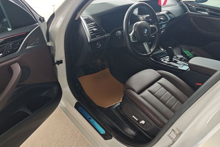 Used BMW X3 2021 Restyled xDrive25i M Sport Package Driver Seat