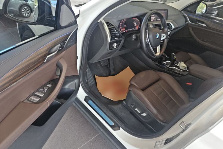 Used BMW X3 2021 xDrive28i Luxury Package Driver Seat