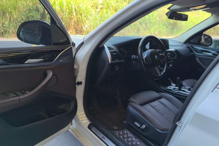 Used BMW X3 2021 Restyled xDrive25i M Sport Package Driver Seat