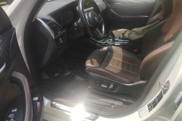 Used BMW X3 2021 xDrive28i Luxury Package Driver Seat
