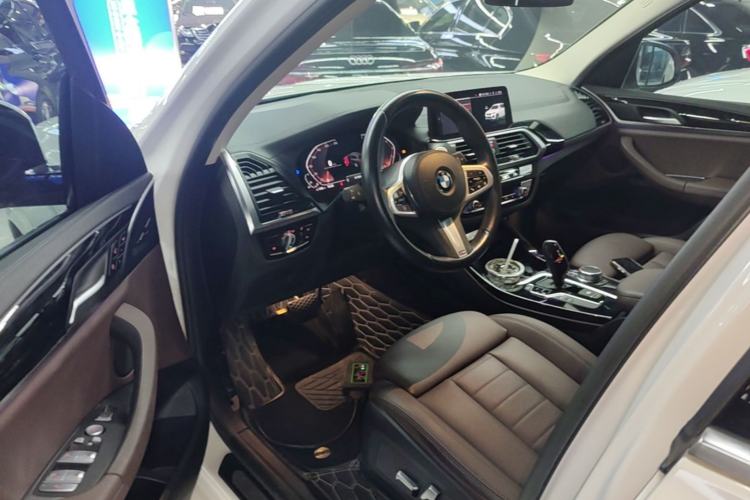 Used BMW X3 2021 xDrive25i M Sport Package Driver Seat