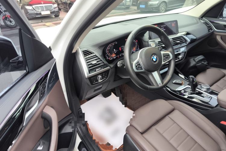 Used BMW X3 2021 Restyled xDrive25i M Sport Package Driver Seat