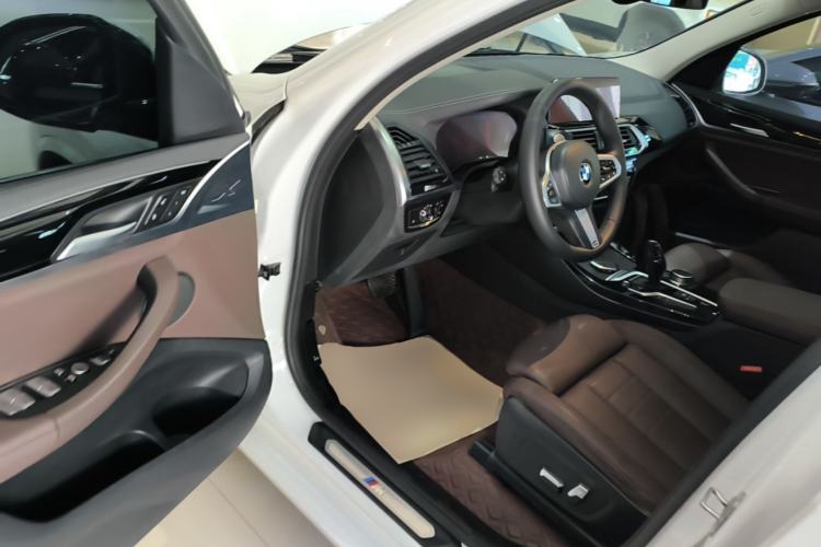 Used BMW X3 2021 xDrive25i M Sport Package Driver Seat