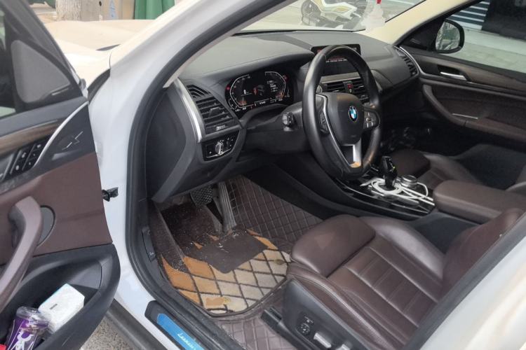 Used BMW X3 2021 xDrive28i Luxury Package Driver Seat