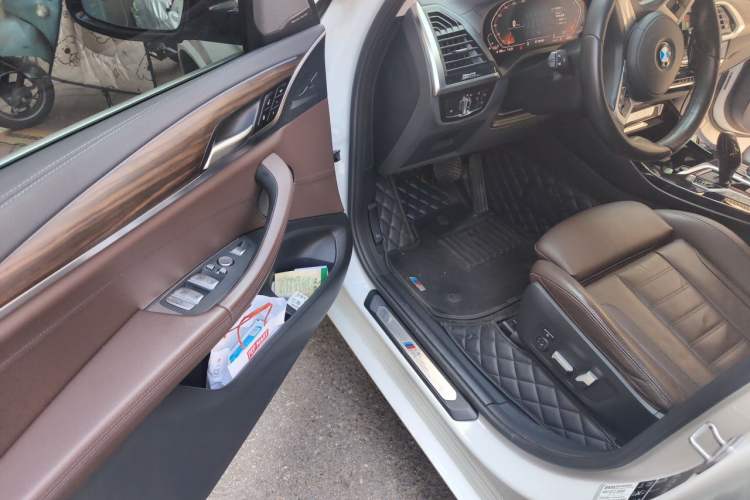 Used BMW X3 2021 xDrive28i M Sport Package Driver Seat