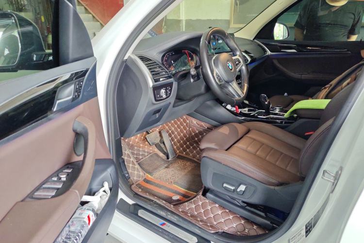 Used BMW X3 2021 xDrive25i M Sport Package Driver Seat