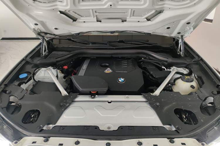 Used BMW X3 2021 xDrive25i Luxury Package Engine Bay