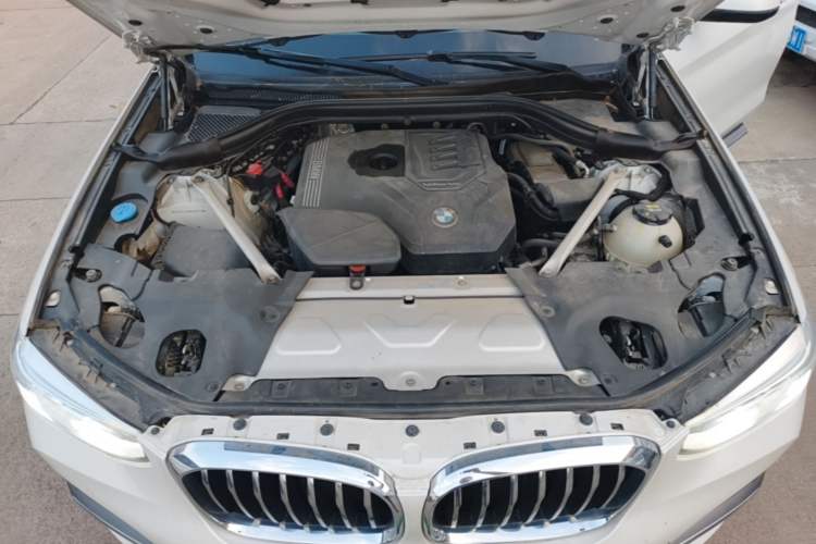Used BMW X3 2021 Facelift xDrive25i Luxury Package Engine Bay