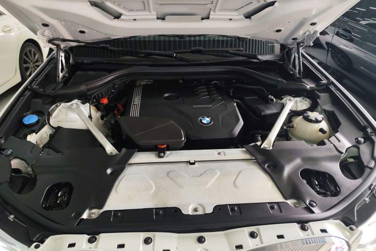 Used BMW X3 2021 Restyled xDrive25i M Sport Package Engine Bay