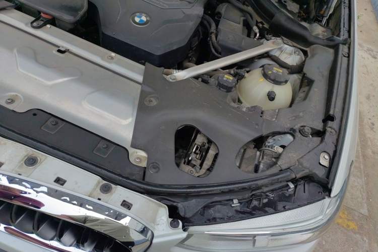 Used BMW X3 2021 Facelift xDrive28i M Sport Package Engine Bay Left