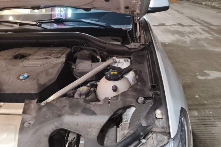 Used BMW X3 2021 xDrive28i Luxury Package Engine Bay Left