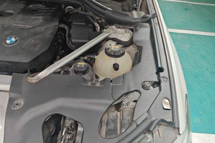 Used BMW X3 2021 xDrive28i M Sport Package Engine Bay Left