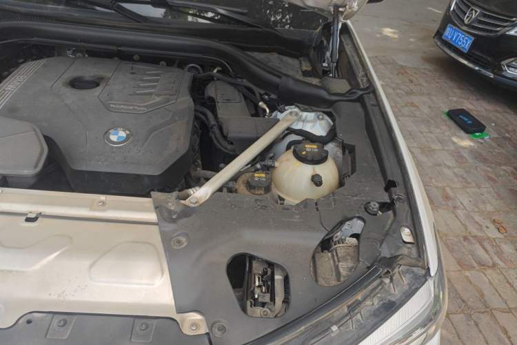 Used BMW X3 2021 xDrive28i M Sport Package Engine Bay Left