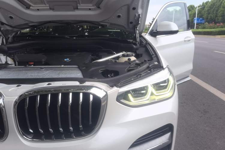 Used BMW X3 2021 xDrive28i Luxury Package Engine Bay Left