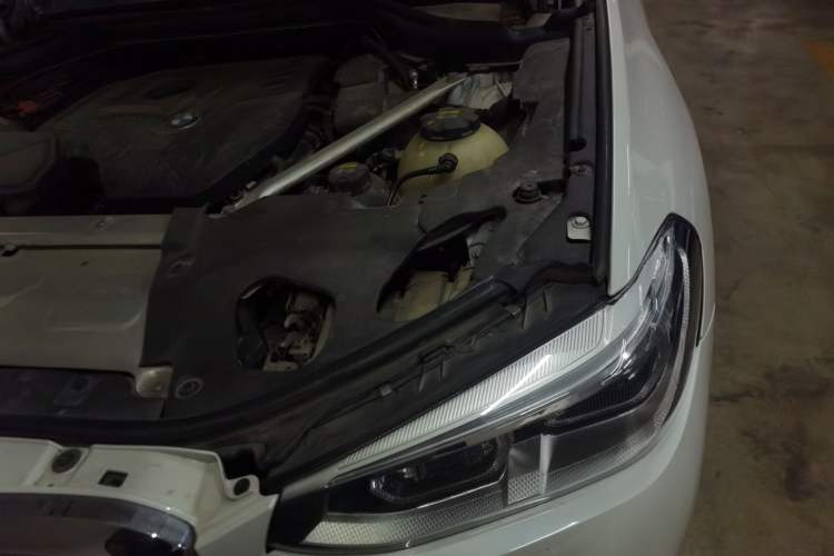 Used BMW X3 2021 xDrive25i M Sport Package Engine Bay Left